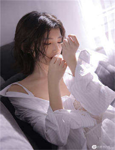 美女被打屁屁-我是特种兵第2部